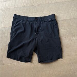 Travis Mathew Charcoal Men's Shorts